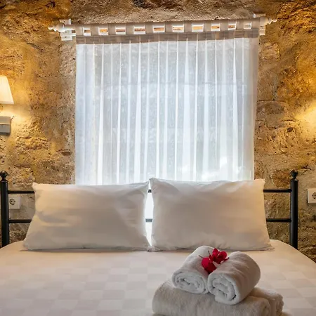 Imerek Tas Ev Aparthotel *