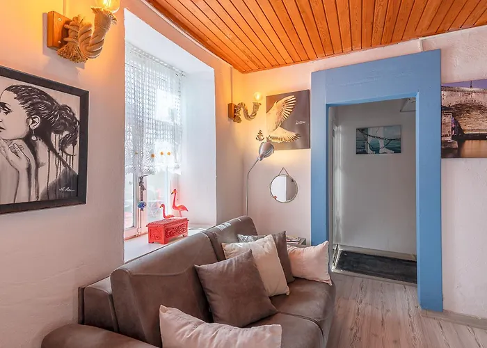 ımerek Taş Ev Apart Otel Alaçatı
