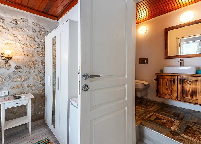 Apart Otel ımerek Taş Ev 3*