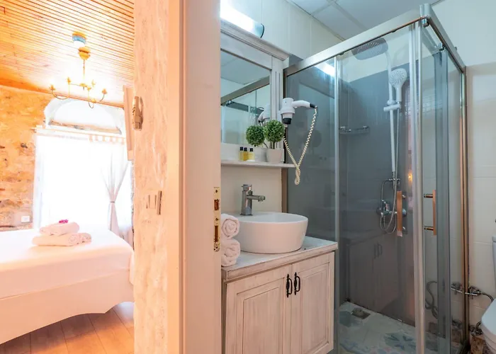 Apart Otel ımerek Taş Ev 3*